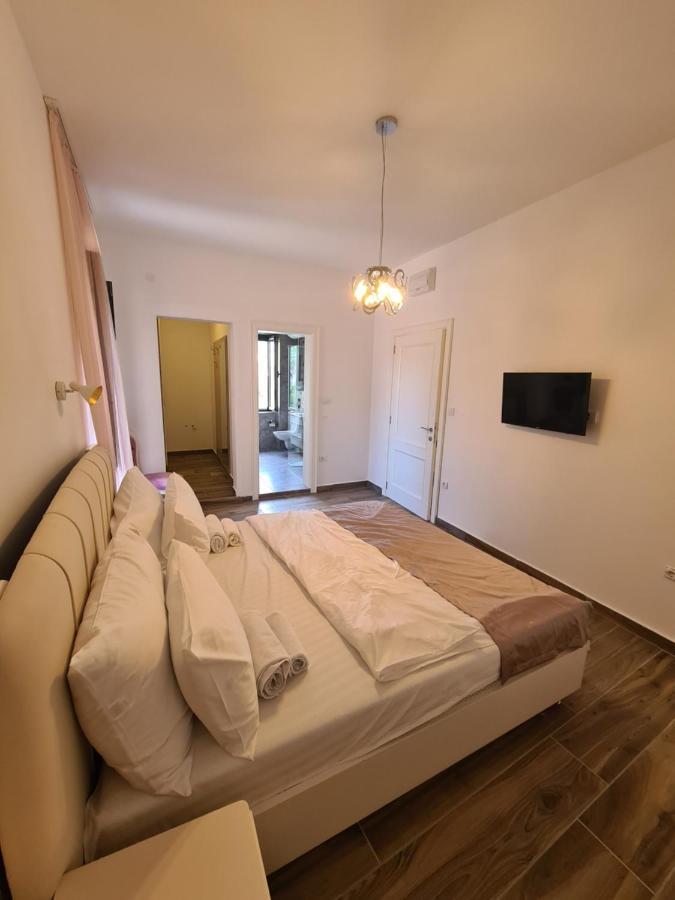 Rustico Apartments ティヴァト エクステリア 写真