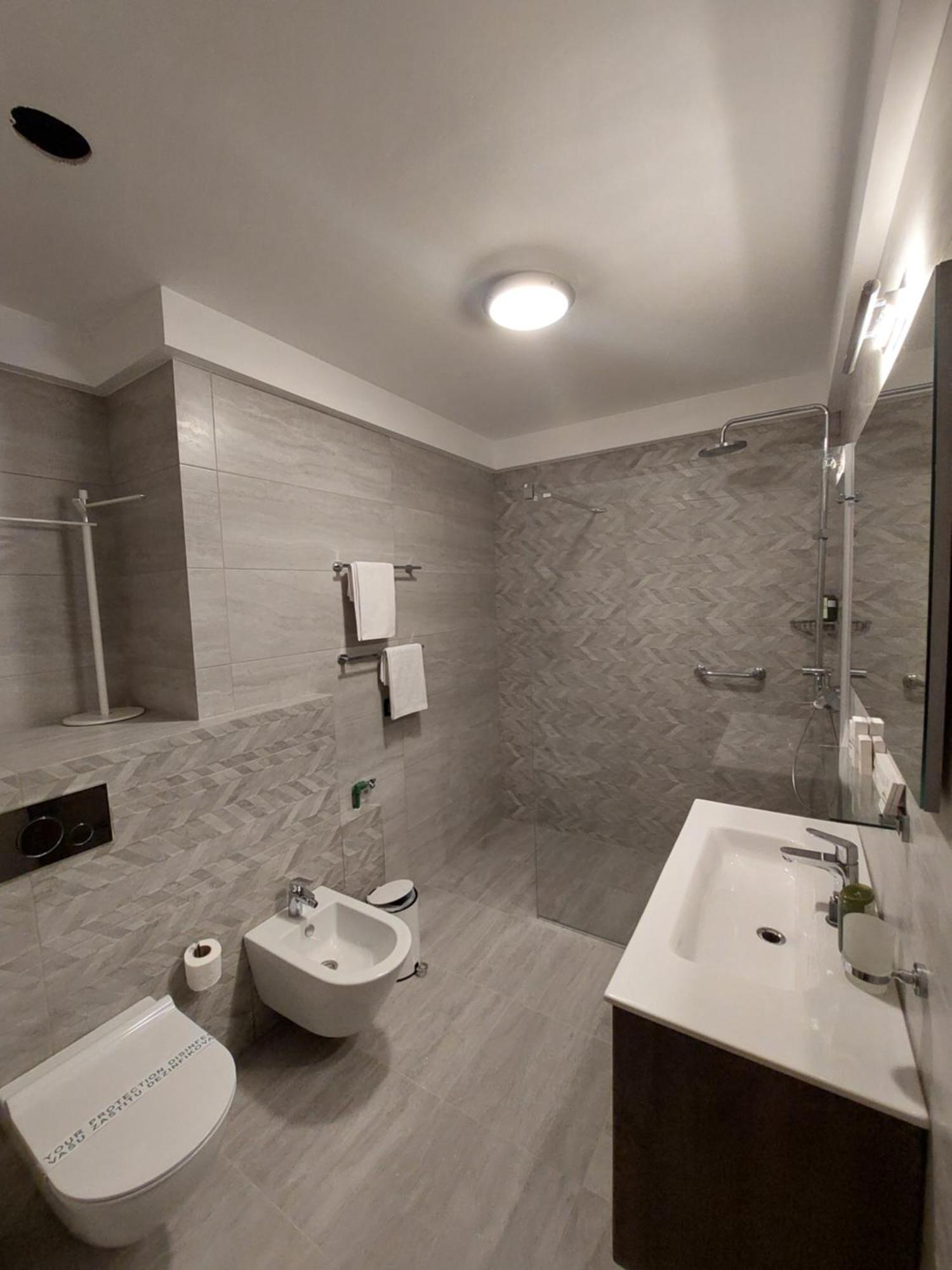Rustico Apartments ティヴァト エクステリア 写真