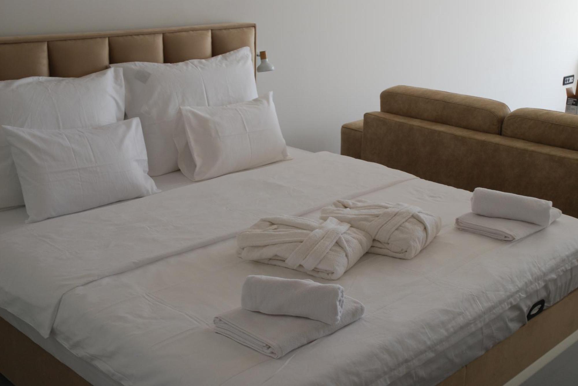 Rustico Apartments ティヴァト エクステリア 写真